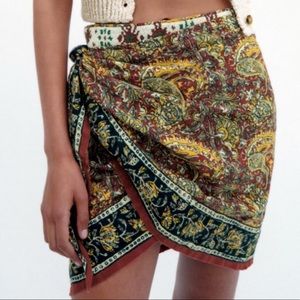 ISO iso in medium or large skirt